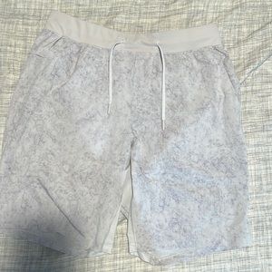 Lululemon the SHORT 9”